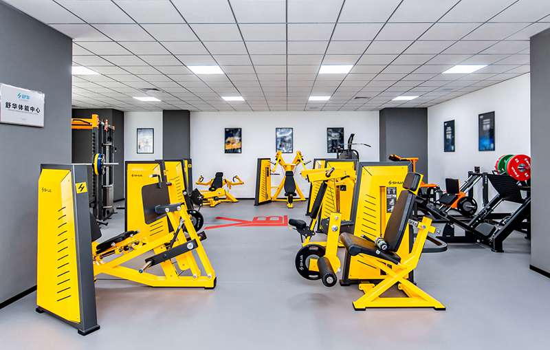 李永波国际羽毛球俱乐部jiuyou.com体能中心